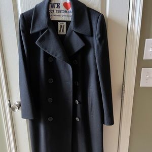 Woman’s Jones New York overcoat